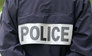 Illustration: police, un policier.