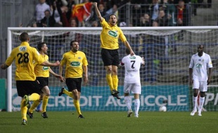 Quevilly, club amateur de National, a écrit une nouvelle page de sa fabuleuse histoire avec la Coupe de France en se qualifiant pour les demi-finales, comme en 2010, après sa victoire contre Marseille (3-2 a.p.) à l'issue d'un final à rebondissements, mardi à Caen.