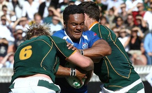 Le joueur des Samoa, Eliota Fuimaono-Sapolu, lors d'un match contre l'Afrique du Sud en Coupe du monde, le 9 septembre 2007 à Paris.