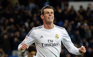 Gareth Bale, l'attaquant du Real Madrid, le 30 novembre 2013 après un but contre Valladolid, au stade Santiago-Bernabeu.