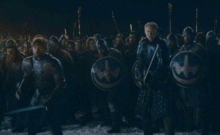 Jaime et Brienne prêts pour la bataille de Winterfell dans l'épisode 3 de la saison 8 de «Game of Thrones»