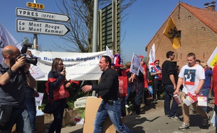 Manifestation des buralistes au Mont Noir, dans les Flandres.