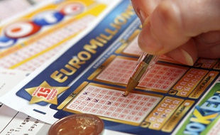 Photo d'illustration d'une grille d'EuroMillions.