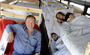 Le somnibus, un concept de bus-couchettes, a été repris à Bordeaux.