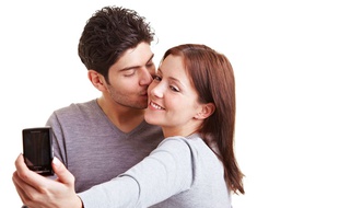 L'application permet de faire croire à ses proches qu'on est en couple.