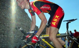 Le Luxembourgeois Benoît Joachim, ancien équipier de l'Américain Lance Armstrong, a implicitement regretté de ne jamais s'être dopé, se reprochant a posteriori de ne pas avoir travaillé avec le docteur Ferrari, a-t-il déclaré vendredi dans un journal luxembourgeois