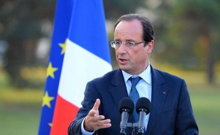 La droite et ses accusations d'immobilisme ont fait florès dans l'opinion et la presse. Moins d'un Français sur trois estime que le président de la République dit la vérité à ses compatriotes, selon un sondage TNS Sofres pour i>TELE publié vendredi. Et les hebdomadaires, nourris au rythme effréné de la présidence Sarkozy, rivalisent de titres vachards.
