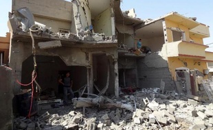 Une branche d'Al-Qaïda, l'"Etat islamique en Irak et au Levant" (EIIL), a revendiqué dimanche, dans un communiqué publié sur des sites jihadistes, la vague d'attentats qui a fait plus de 70 morts en Irak pendant la fête de fin du ramadan