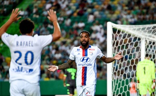 Alexandre Lacazette lors du match amical entre Lyon et le Sporting CP le 23 juillet 2016.