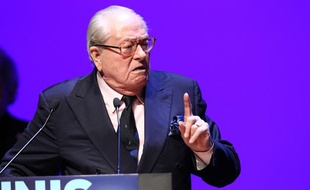 Le président d'honneur du Front national Jean-Marie Le Pen, le 21 février 2014 à Toulon.