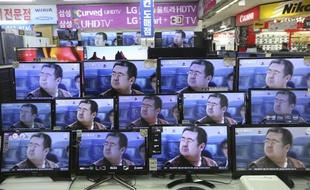 Des télévisions montrent Kim Jong-Nam, demi-frère assassiné en Malaisie du leader coréen Kim Jong-Un.
