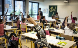 Des élèves dans une école primaire à Lyon