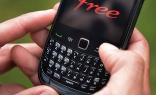 L'UFC-Que Choisir a porté plainte contre le quatrième opérateur téléphonique, Free Mobile, à la trajectoire de comète, accusé par l'association de consommateurs d'entretenir la mauvaise qualité de son internet mobile sur réseau 3G pour des raisons financières.