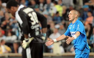 Karim Benzema a fait très mal à l'OM de Steve Mandanda, en signant un doublé lors du succès lyonnais au Vélodrome le 17 mai 2009.
