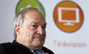 Le Conseil supérieur de l'audiovisuel préconise dans un rapport d'assouplir les règles d'égalité de temps de parole entre candidats avant l'élection présidentielle ou d'uniformiser les fermetures des bureaux de vote, a indiqué vendredi son président, Michel Boyon.