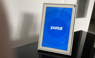 Les fonctions premières de portal (communication, affichage de photos et vidéos) sont bien remplies.