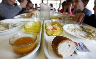 Une cantine scolaire.
