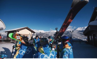 Des volontaires russes à Sotchi, le 2 février 2014.