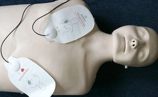 Mannequin de secourisme. Illustration.