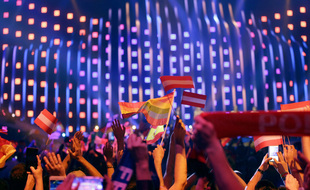 Parmi le public de l'Eurovision 2018 à Lisbonne.