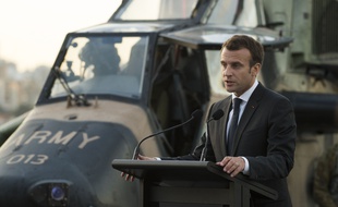 Emmanuel Macron prononce un discours lors de son déplacement en Australie le 2 mai 2018.