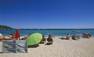 Illustration d'une plage, ici dans le Var.