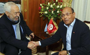 Rencontre entre le président Moncef Marzouki, à droite et le chef d'Ennahda Rachid Ghannouchi, le 20 février 2013