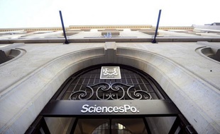 Des étudiants de l'Institut d'études politiques (Sciences-po) ont décidé de "s'emparer de Rio+20", la conférence prévue en juin par l'ONU 20 ans après le Sommet de la Terre, en préparant à Paris une simulation où ils joueront les experts, les négociateurs, la société civile et les journalistes.