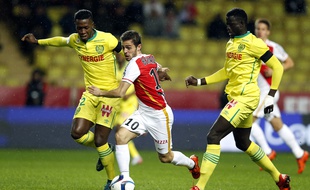 Le milieu de terrain Abdoulaye Touré face à Monaco, samedi soir.