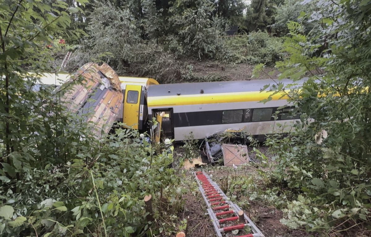 Allemagne : Trois morts et plusieurs blessés dans le déraillement d'un train