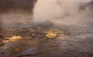 Les geysers du Tatio, au Chili.