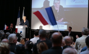 Malgré ses bons résultats électoraux en Corse, Marine Le Pen n'a pas réussi à implanter des candidats sur l'île.