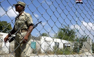 Trois touristes sud-coréens et leur guide égyptien ont été enlevés dans le sud de la péninsule égyptienne du Sinaï par des bédouins armés réclamant la libération de prisonniers, a indiqué vendredi un responsable de la sécurité.