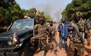 Les rebelles centrafricains du Séléka ont forcé vendredi un barrage de la force africaine au nord de Bangui, dernier verrou menant à la capitale centrafricaine, a affirmé à l'AFP une source au sein de cette mission militaire des Etats d'Afrique centrale (Fomac).