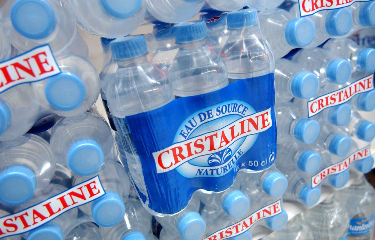 Prix Bouteille Cristaline 1 5 L Leclerc Le prix du pack d'eau Cristaline devrait augmenter pour la première fois  depuis 20 ans
