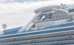 Le Diamond Princess en quarantaine le 12 février 2020.
