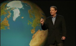 "Une vérité qui dérange", documentaire de Davis Guggenheim (Etats-Unis, 1H38), expose la croisade de l'Américain Al Gore, ancien vice-président de Bill Clinton (1993-2001), contre le réchauffement climatique. Dans ce film qui ne se veut pas pamphlétaire, Al Gore s'efforce de montrer qu'il s'agit du "plus grand défi moral auquel est confrontée l'humanité".