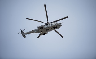 L'hélicoptère Caracal de la base de Cazaux s'est porté au secours d'un pêcheur.