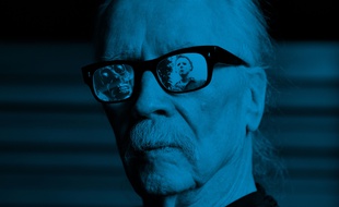 John Carpenter, le mythique réalisateur de «Halloween», signe également la musique de ses films, et aime la jouer sur scène en live