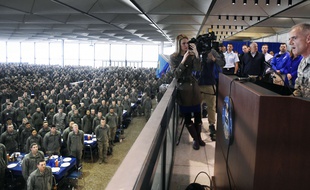 Le général Jay Silveria avait lancé aux élèves-officiers racistes de l'Académie militaire de l'armée de l'air de Colorado Springs de «foutre le camp».