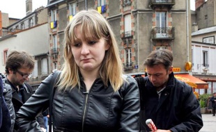 La mère de Fiona Cécile Bourgeon le 16 mai 2013 à Clermont-Ferrand