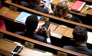 Des députés lors de la séance de Questions au gouvernement, le 20 juin 2018.