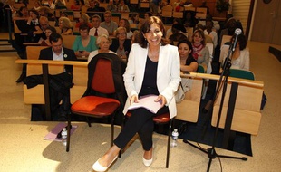 Anne Hidalgo présentait premières pistes de programme lundi.