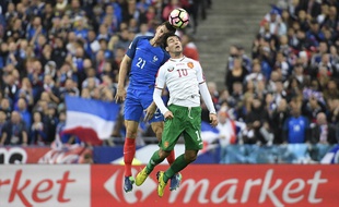 Laurent Koscielny lors de France-Bulgarie (4-1), le 7 octobre 2016 au Stade de France.