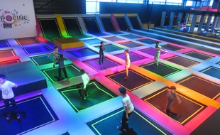 Le parc Trampoline 44 à Saint-Sébastien dispose de 3000 m2 de trampolines