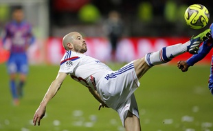 Christophe Jallet a disputé l'intégralité des 20 journées de L1 sous le maillot lyonnais cette saison. Pascal Fayolle/SIPA