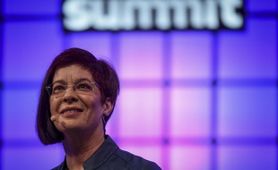 Mitchell Baker, présidente de Mozilla, pendant le Web Summit de Lisbonne, le 6 novembre 2018.