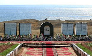Le mémorial des victimes du crash aérien de Charm-el-Cheikh, en Egypte.
