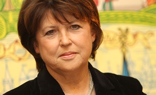 La maire de Lille, Martine Aubry, est hostile au projet.