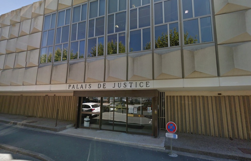 Vendée Elle organise son propre ligotage pour dépouiller son amie Vendée Elle organise son propre ligotage pour dépouiller son amie
